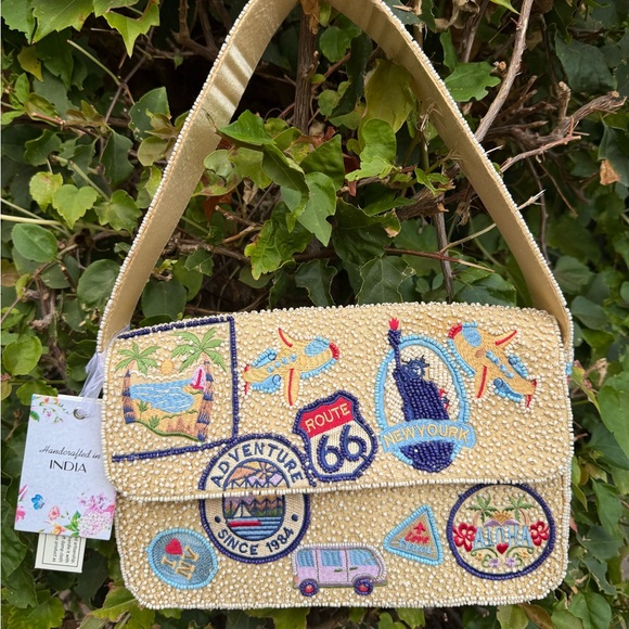 NWT Viral Route 66 New York Aloha Hawaii Travel Adventure Patchwork Beaded Bag - Picture 1 of 6